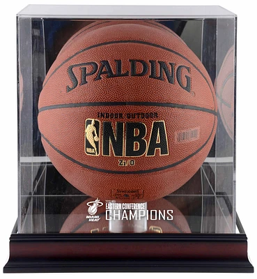 Vitrine de basket-ball en acajou pour les champions de la finale de la conférence Est 2020 des Miami Heat