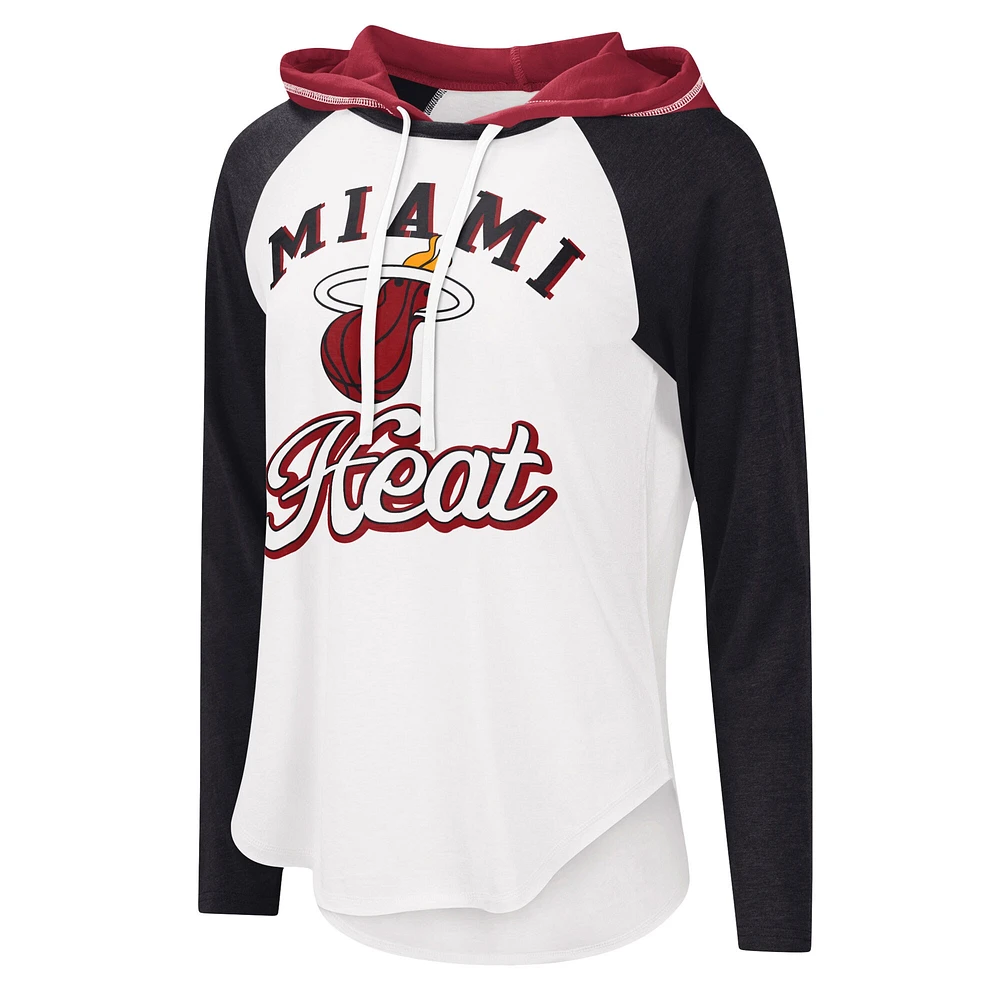 T-shirt à manches longues pour femme G-III 4Her by Carl Banks Blanc Miami Heat MVP Raglan Hoodie