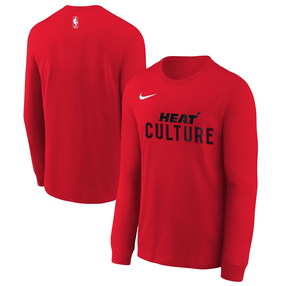 T-shirt Nike rouge à manches longues Miami Heat City Edition 2024/25 pour jeune avec logo Performance