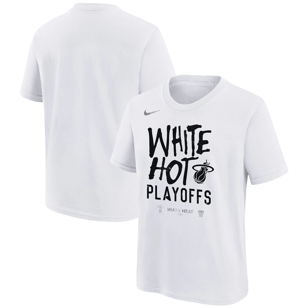 T-shirt Nike blanc Miami Heat 2024 NBA Playoffs Mantra pour jeune