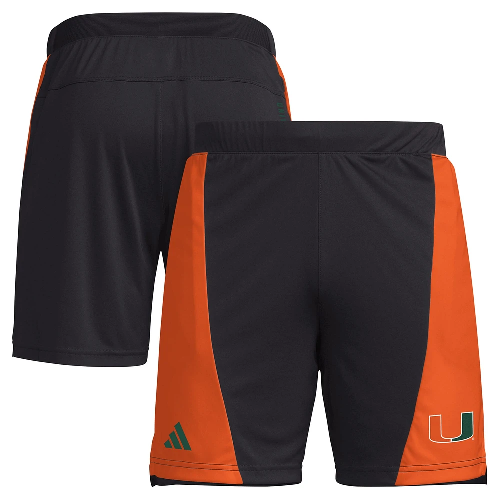 Short adidas noir Miami Hurricanes pour homme, conçu l'entraînement, 7" AEROREADY