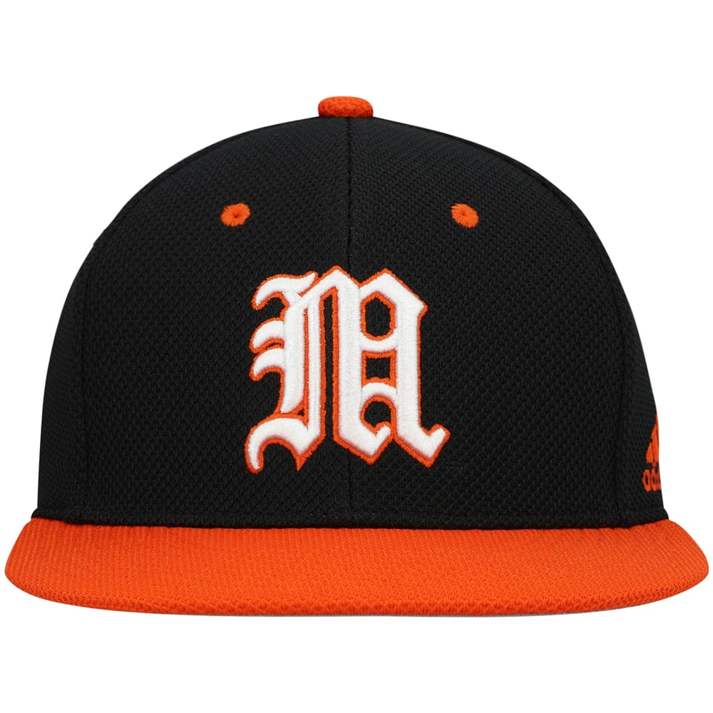 Casquette de baseball ajustée sur le terrain adidas Miami Hurricanes pour hommes, noire