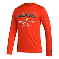 T-shirt à manches longues adidas Miami Hurricanes Mighty Mascot avant-match pour homme