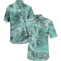 Colosseum Green Miami Hurricanes Realtree Aspect Charter Chemise de pêche à boutons complets pour homme