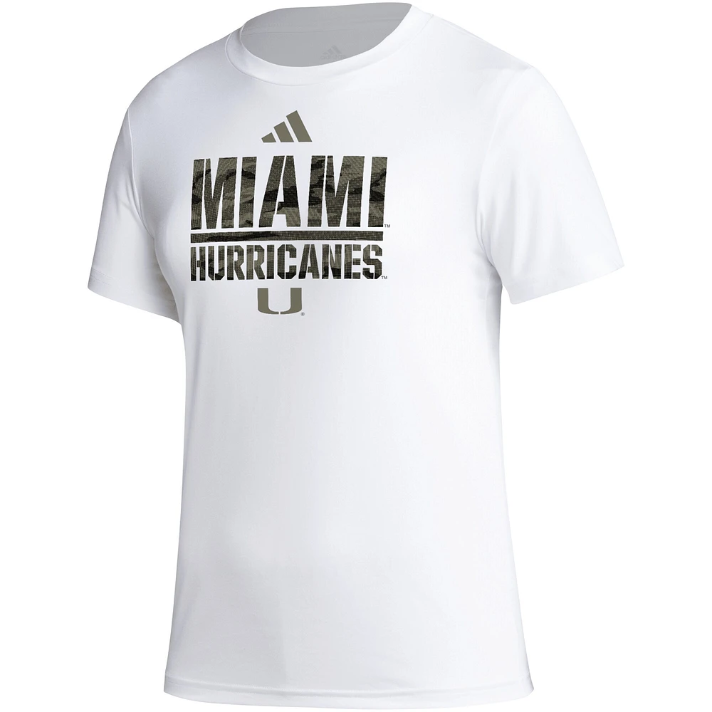 T-shirt d'avant-match adidas Miami Hurricanes AEROREADY Military Appreciation pour femmes, blanc