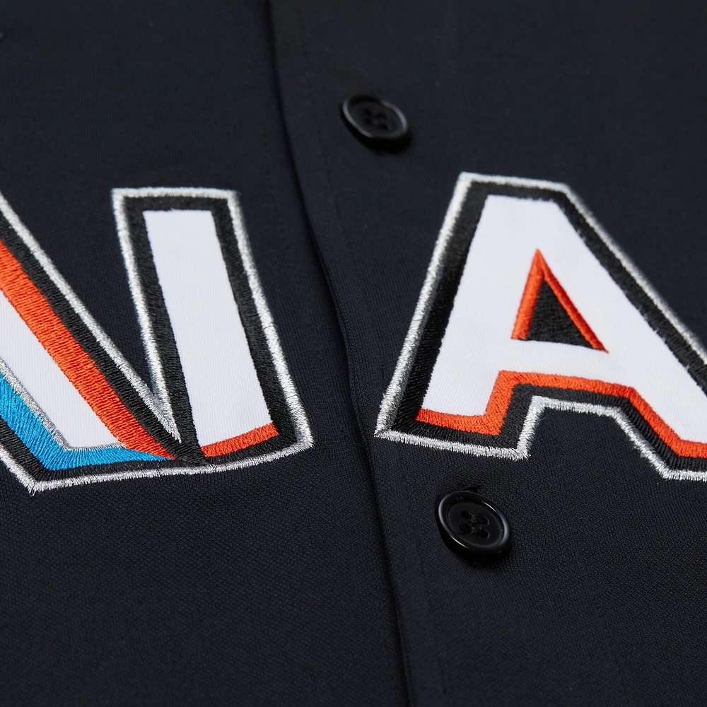 Maillot d'entraînement au bâton authentique noir pour homme Mitchell & Ness Jose Fernandez des Miami Marlins