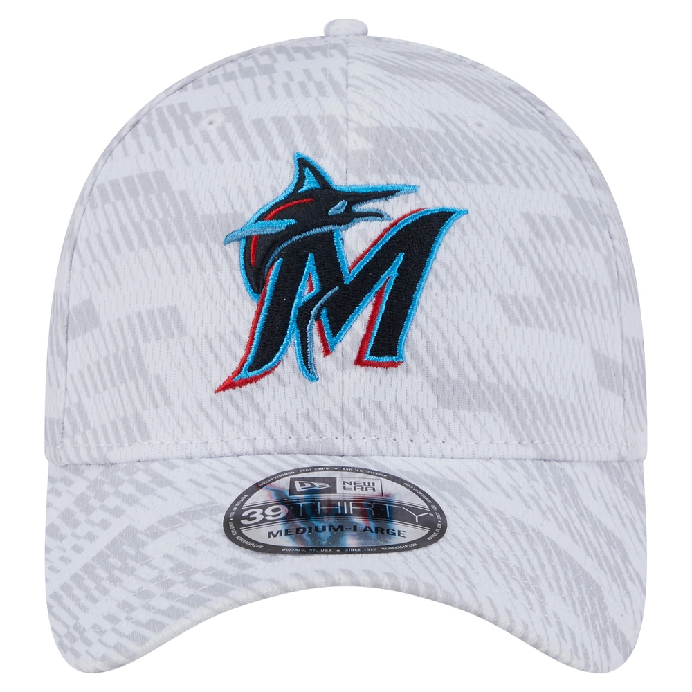 Men's New Era  White Miami Marlins Graded 39THIRTY Flex Hat