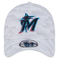 Men's New Era  White Miami Marlins Graded 39THIRTY Flex Hat