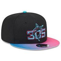 Casquette snapback 9FIFTY City Connect 2025 des Marlins de Miami New Era noire/rose pour homme