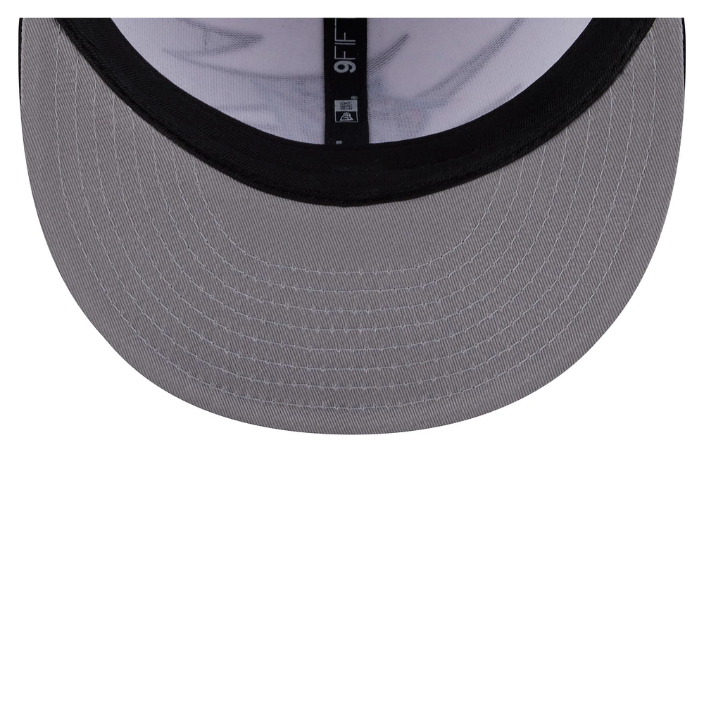 Men's New Era Black/White Miami Marlins Jagged 9FIFTY Snapback Hat