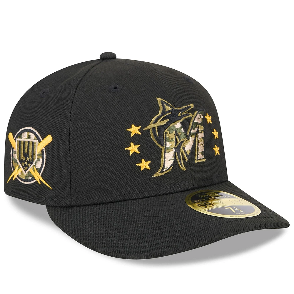 Casquette ajustée 59FIFTY à profil bas pour la Journée des forces armées 2024 de Miami Marlins New Era noire hommes