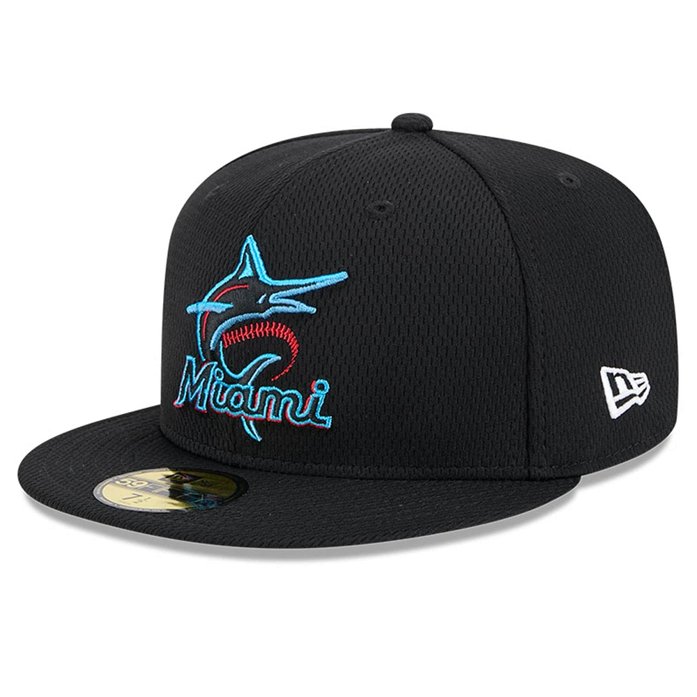Men's New Era Black Miami Marlins 2025 MLB Clubhouse 59FIFTY Fitted Hat