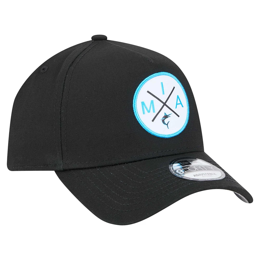 Casquette ajustable 9FORTY A-Frame noire New Era pour homme des Miami Marlins