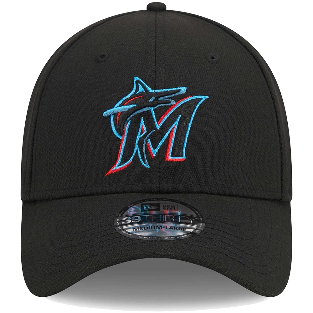 Men's New Era Black Miami Marlins Logo 39THIRTY Flex Hat