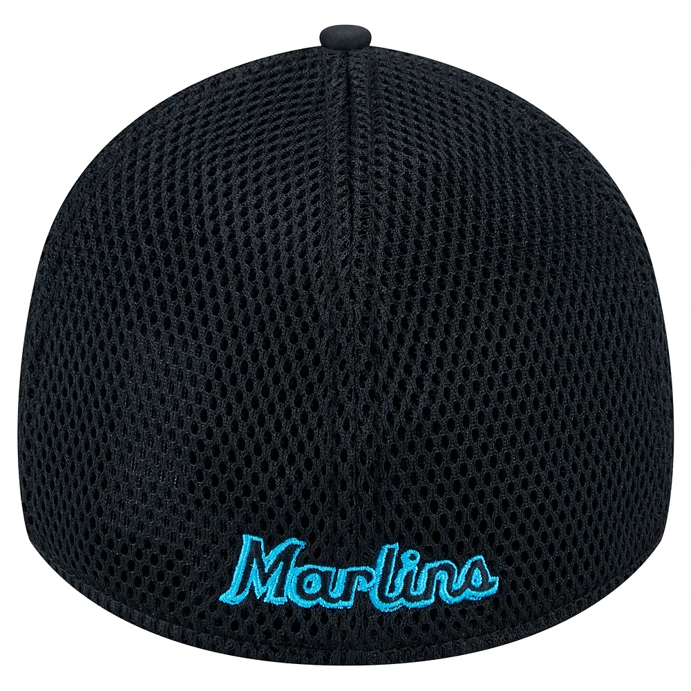 Men's New Era Black Miami Marlins Team Tone 39THIRTY Flex Hat