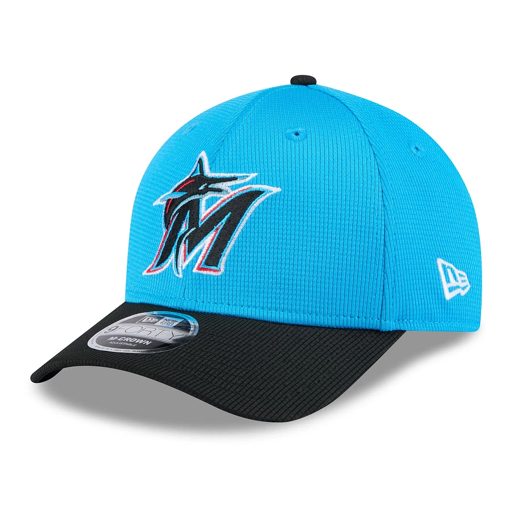 Casquette ajustable 9FORTY Miami Marlins 2025 Spring Training pour homme New Era Blue