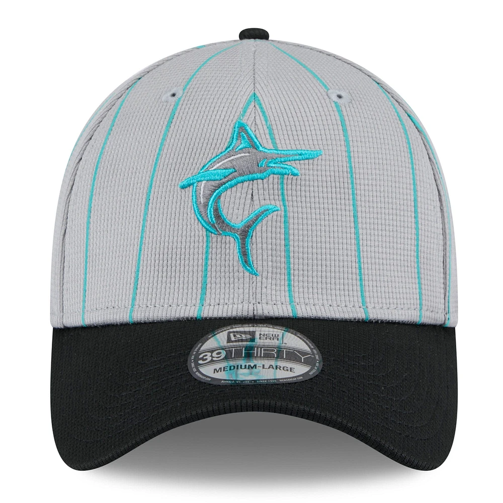 Men's New Era  Gray/Black Miami Marlins 2025 Batting Practice 39THIRTY Flex Hat