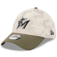 Men's New Era Light Beige/Olive Miami Marlins 2025 Armed Forces Day 39THIRTY Flex Hat