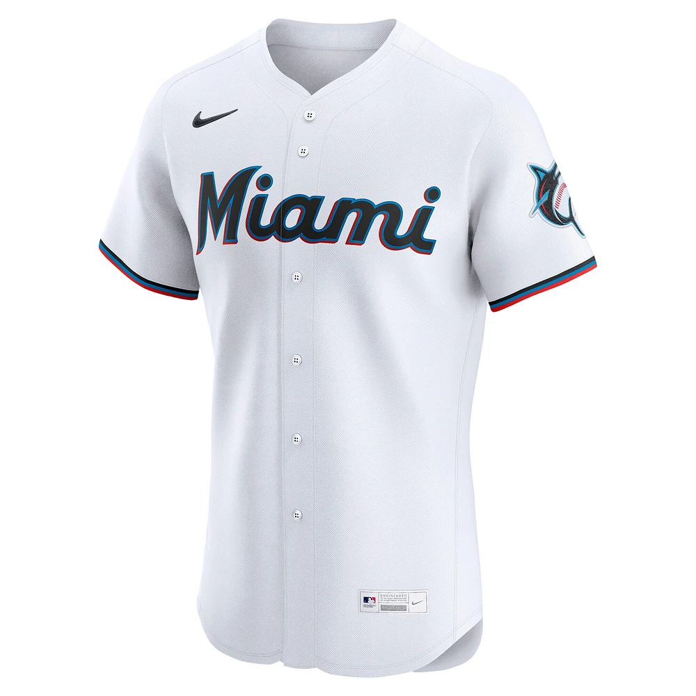 Maillot Nike Sandy Alcantara blanc pour homme des Miami Marlins Domicile Elite