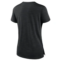 T-shirt Nike noir à encolure en V pour femme Miami Marlins Pure Pride Boxy Performance