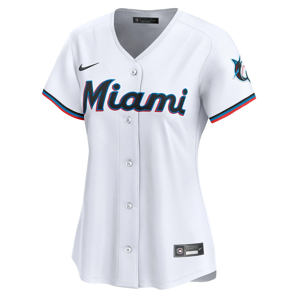 Maillot de joueur Nike Sandy Alcantara blanc Miami Marlins à domicile en édition limitée pour femme