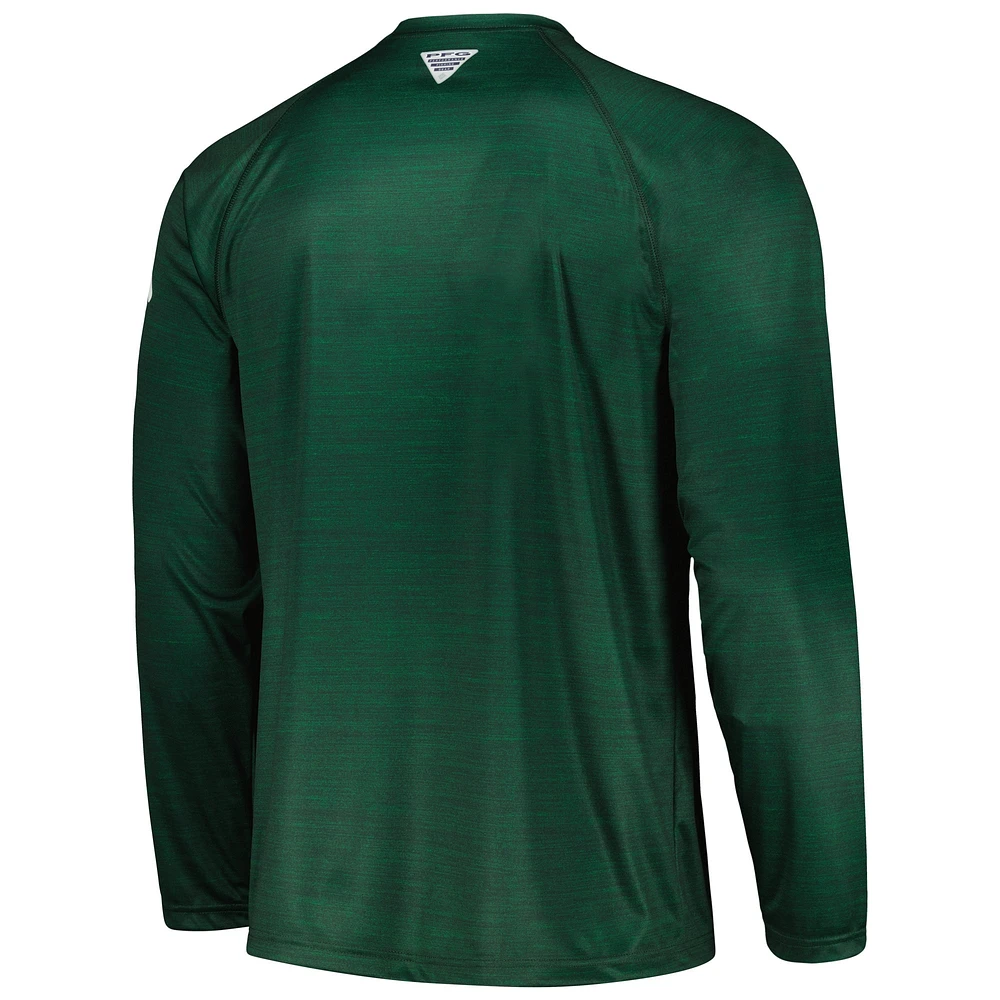 Columbia Green Michigan State Spartans PFG Terminal Tackle Omni-Shade Raglan T-shirt à manches longues pour homme