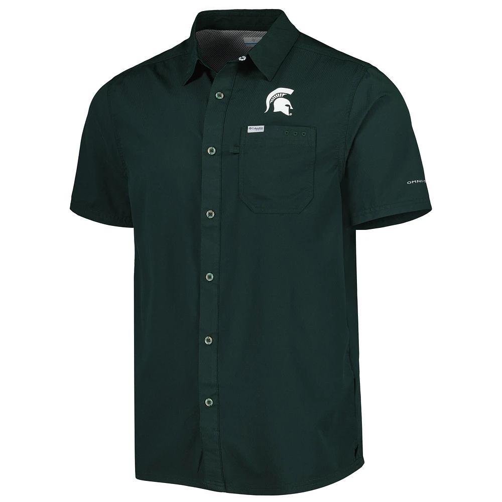 Chemise boutonnée Columbia PFG Michigan State Spartans Slack Tide Camp vert pour homme