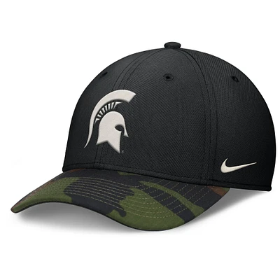 Casquette Nike noire/camouflage Michigan State Spartans 2024 Military Appreciation Rise Swoosh Performance Flex pour homme