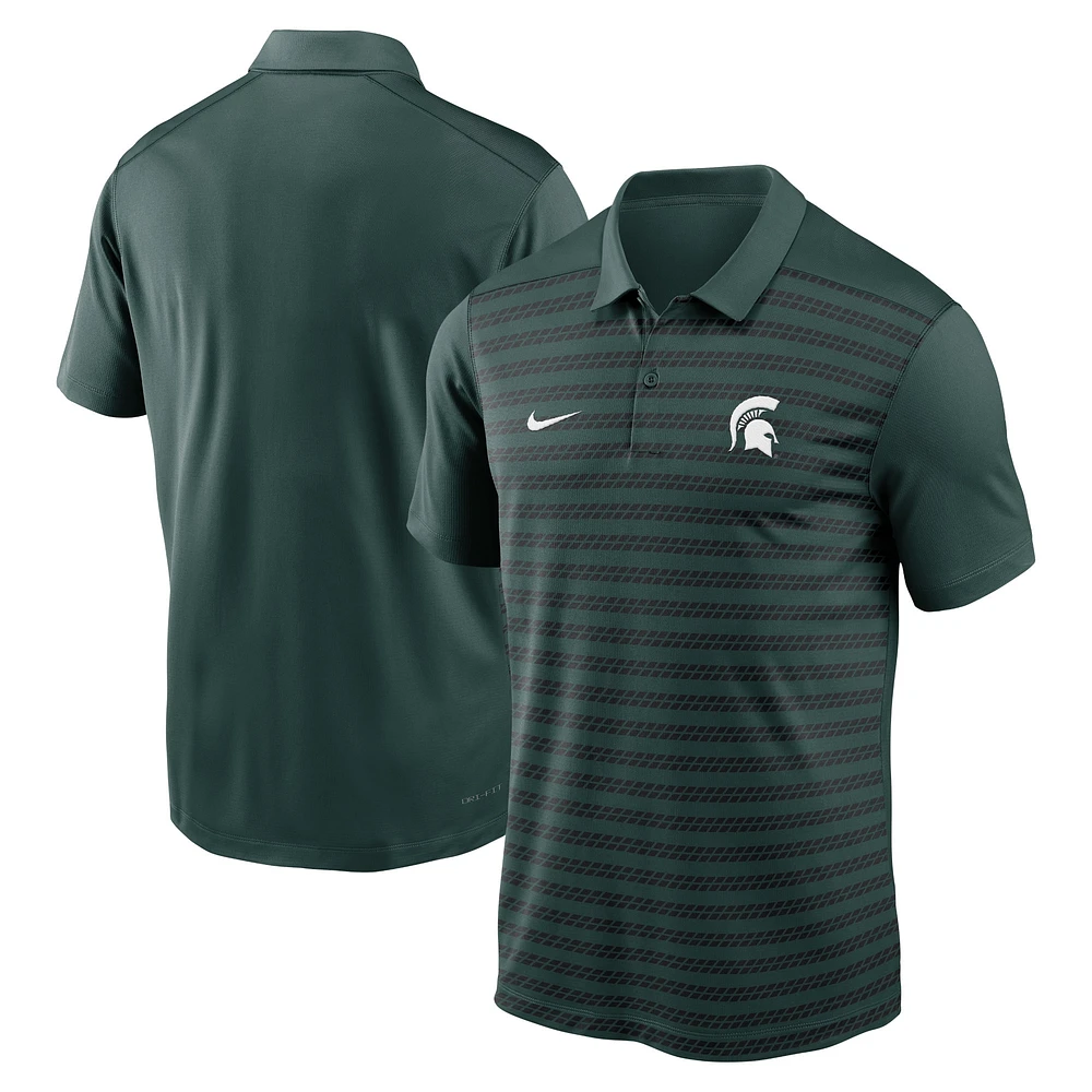 Polo de performance ligne touche des entraîneurs début saison 2024 Nike vert Michigan State Spartans pour homme