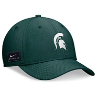 Casquette Nike Michigan State Spartans 2024 Performance Flex verte pour homme avec logo Swoosh On-Field