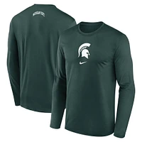 T-shirt à manches longues Nike Michigan State Spartans On-Court Basketball Performance pour homme Vert