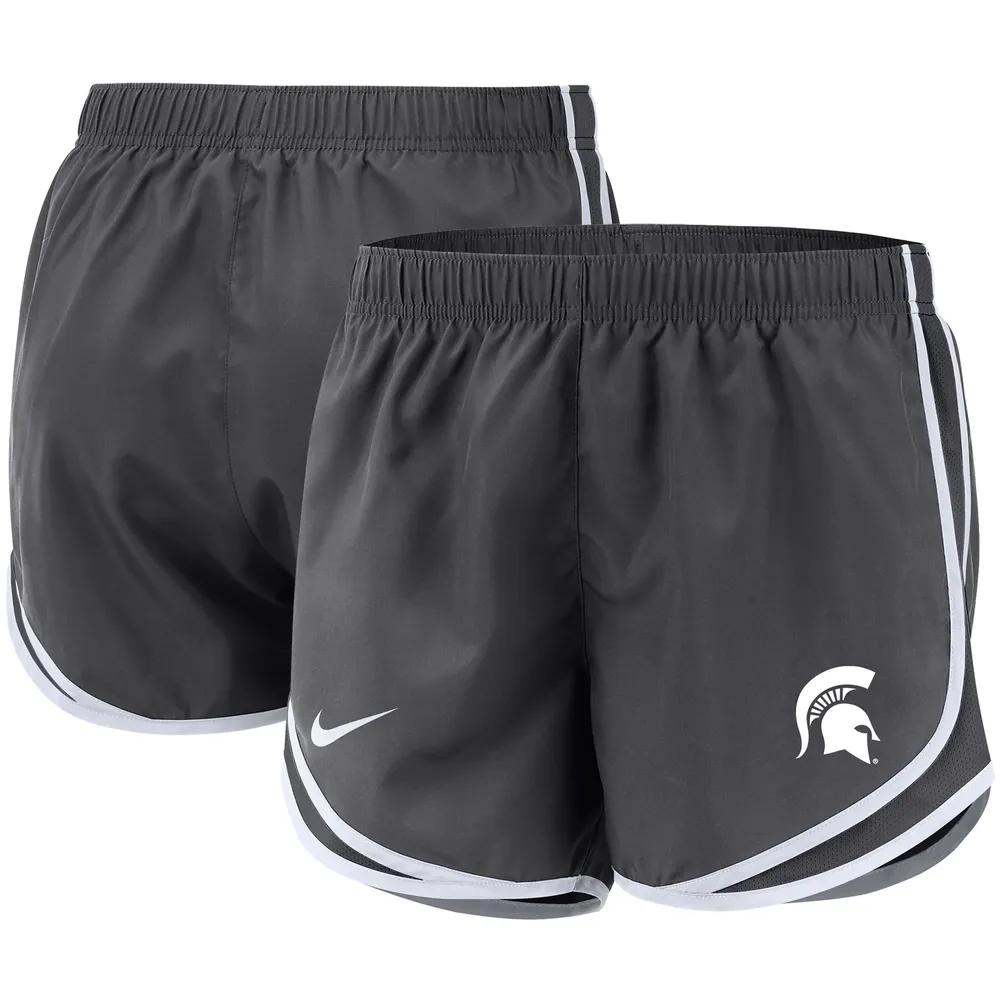 nike women football shorts