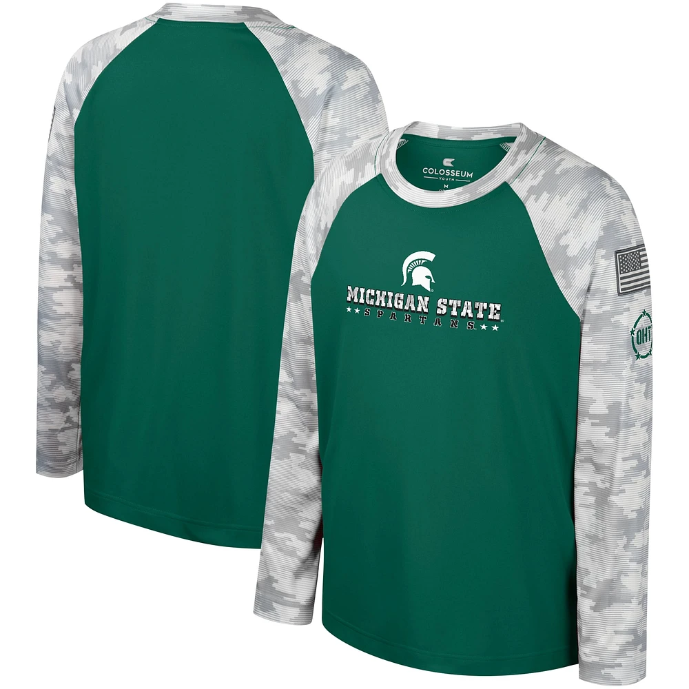 T-shirt à manches longues Raglan pour jeunes Colosseum Green/Camo Michigan State Spartans OHT Appréciation militaire Dark Star