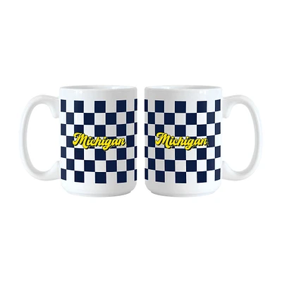 Lot de 2 tasses à logo à carreaux de 15 oz de Logo Brands Michigan Wolverines