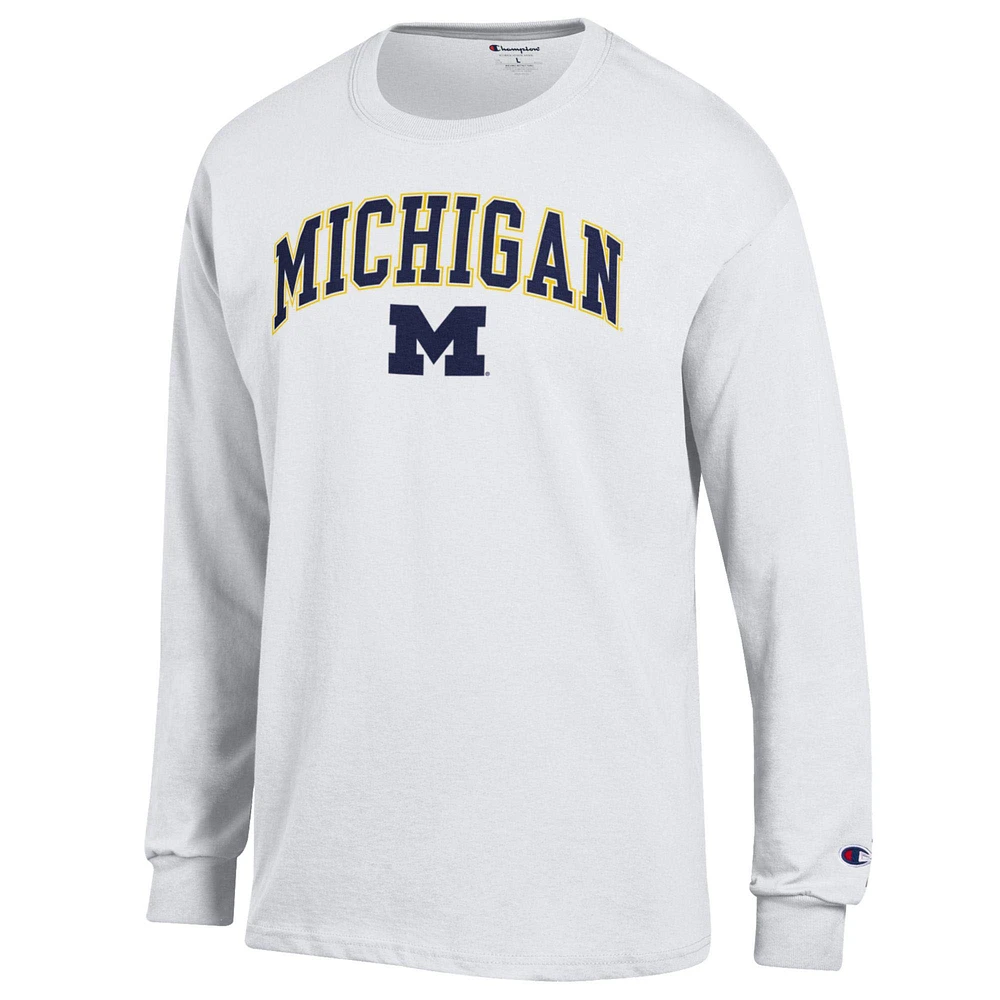 T-shirt à manches longues blanc champion pour homme avec logo Arch Over des Wolverines du Michigan