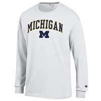 T-shirt à manches longues blanc champion pour homme avec logo Arch Over des Wolverines du Michigan