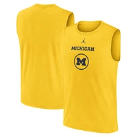 Débardeur d'entraînement de basket-ball Jordan Brand Maize Michigan Wolverines pour homme