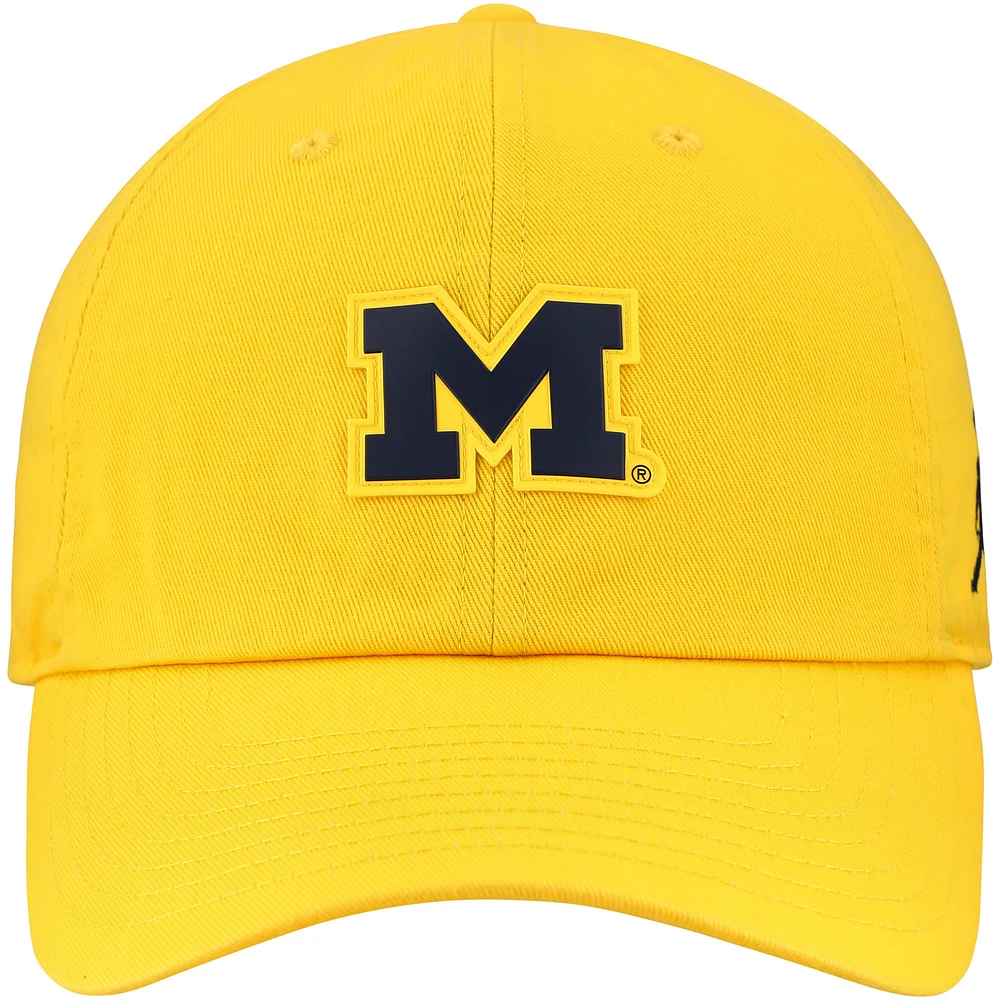 Casquette ajustable Jordan Brand Maize Michigan Wolverines Club Swoosh Performance pour homme
