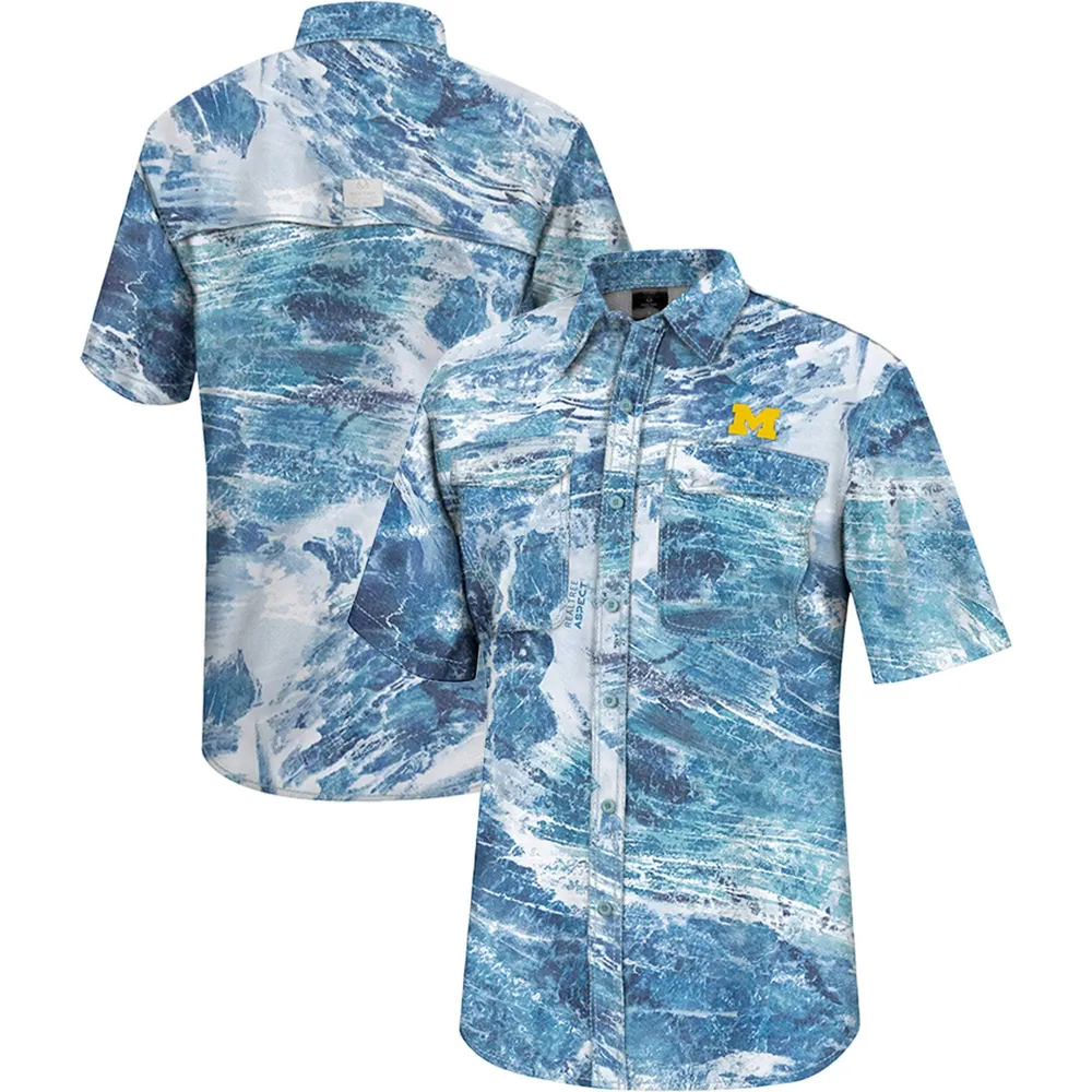 Men's Colosseum  Blue Michigan Wolverines Realtree Aspect Charter Full-Button Fishing Shirt