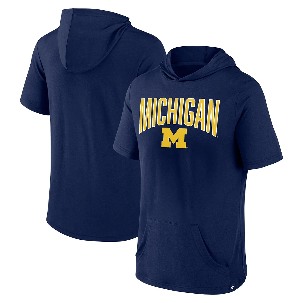 T-shirt à capuche Fanatics Navy Michigan Wolverines Outline Lower Arch pour hommes