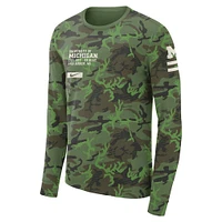 T-shirt à manches longues style militaire Jordan Brand Camo Michigan Wolverines pour homme