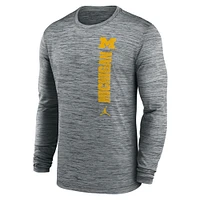 T-shirt à manches longues Jordan Brand Heather Grey Michigan Wolverines 2024 Sideline Velocity Performance pour homme