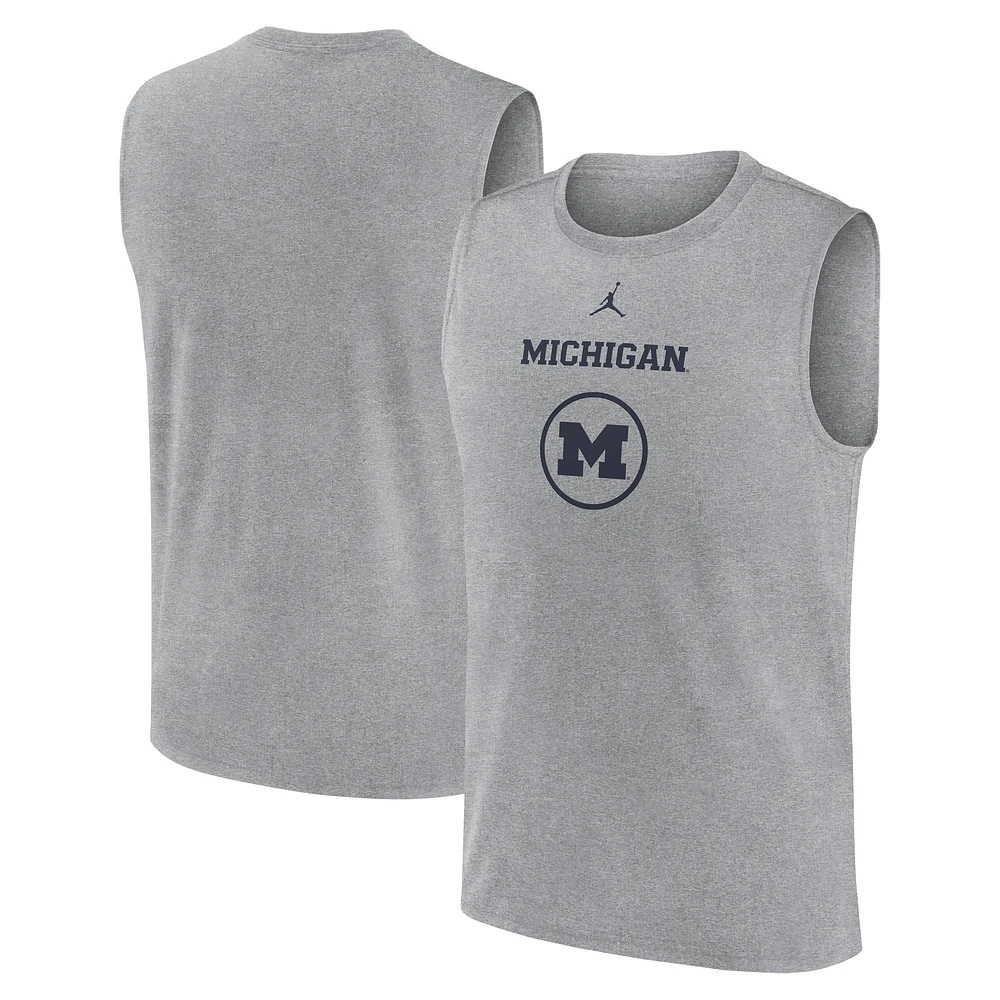 T-shirt sans manches pour homme Jordan Brand Heather Grey Michigan Wolverines On-Court Basketball Practice Legend