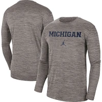 Men's Jordan Brand Heather Gray Michigan Wolverines Team Velocity Performance Long Sleeve T-Shirt