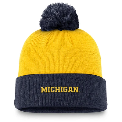Bonnet en tricot à revers et pompon Jordan Brand pour homme, couleur maïs/bleu marine, Michigan Wolverines Peak