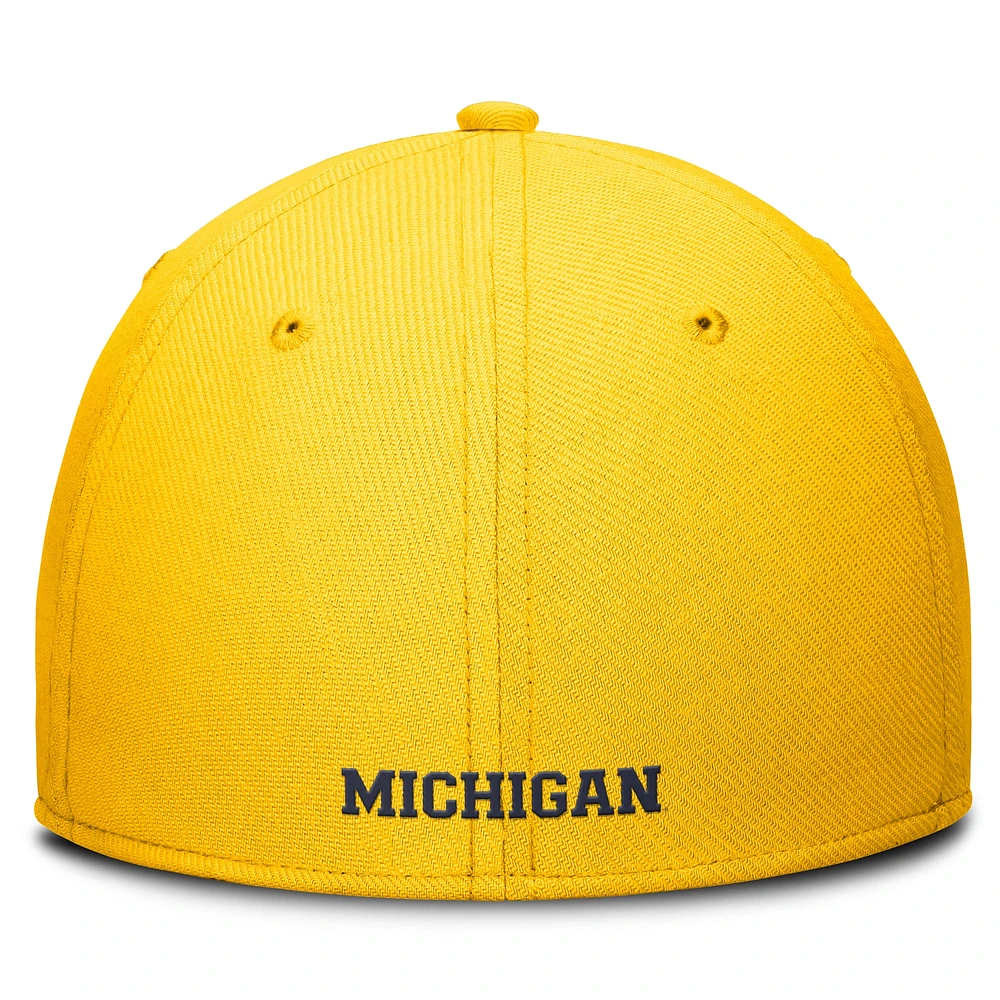 Casquette Jordan Brand pour homme, couleur maïs/bleu marine, Michigan Wolverines Rise Flex