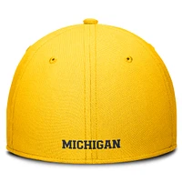 Casquette Jordan Brand pour homme, couleur maïs/bleu marine, Michigan Wolverines Rise Flex