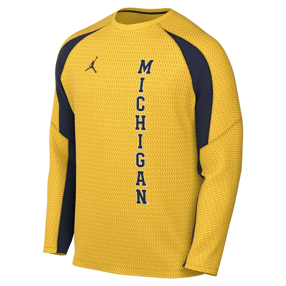 Jordan Brand Maize Michigan Wolverines Basketball Shooting Raglan T-shirt à manches longues pour hommes