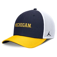 Casquette ajustable Jordan Brand bleu marine/maïs pour homme, Michigan Wolverines Rise