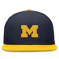 Men's Jordan Brand Navy/Yellow Michigan Wolverines Team Logo Performance Fitted Hat